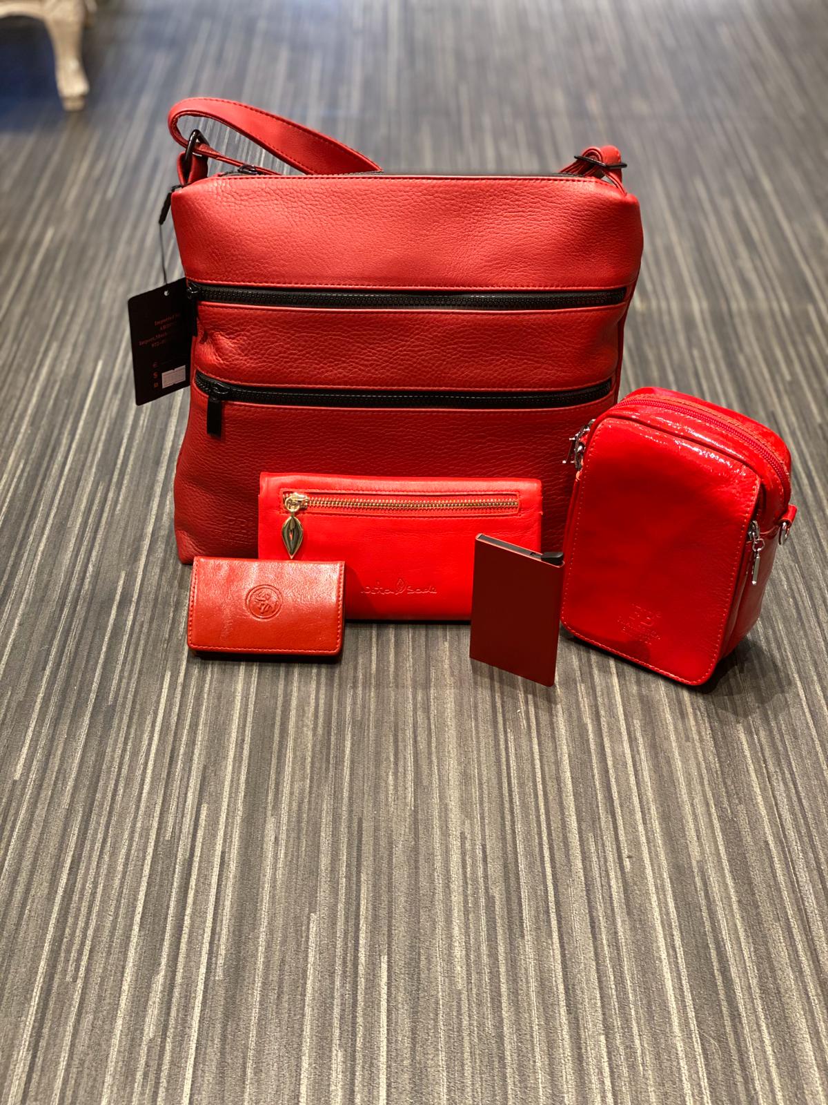 18c90572-81d7-4a36-9eb9-4d654fb25b8f