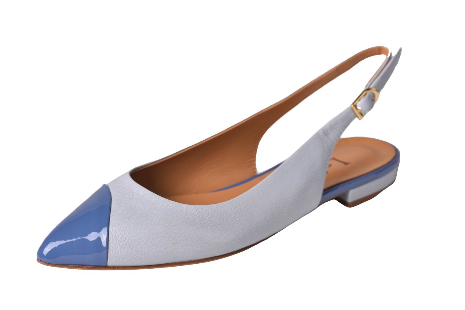 Демократично