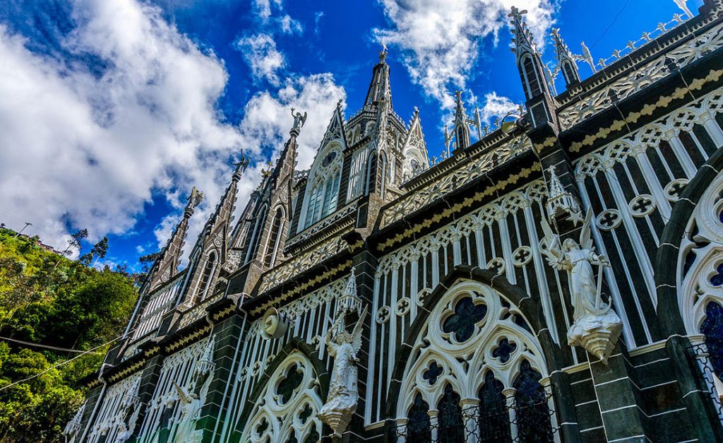 las-lajas-sanctuary-10-1024x627