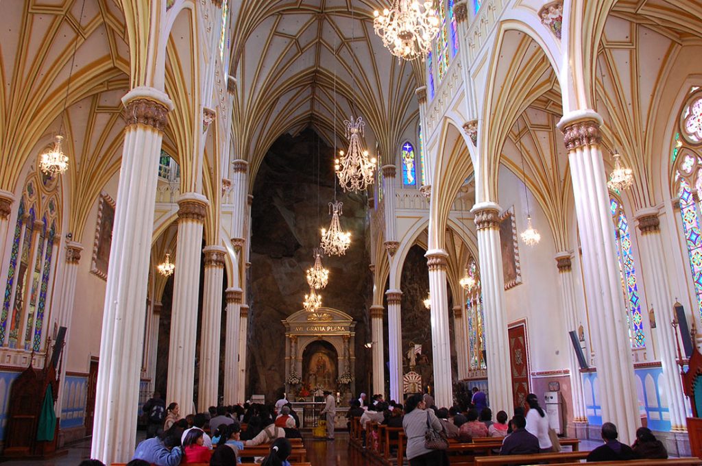 las-lajas-sanctuary-12-1024x680