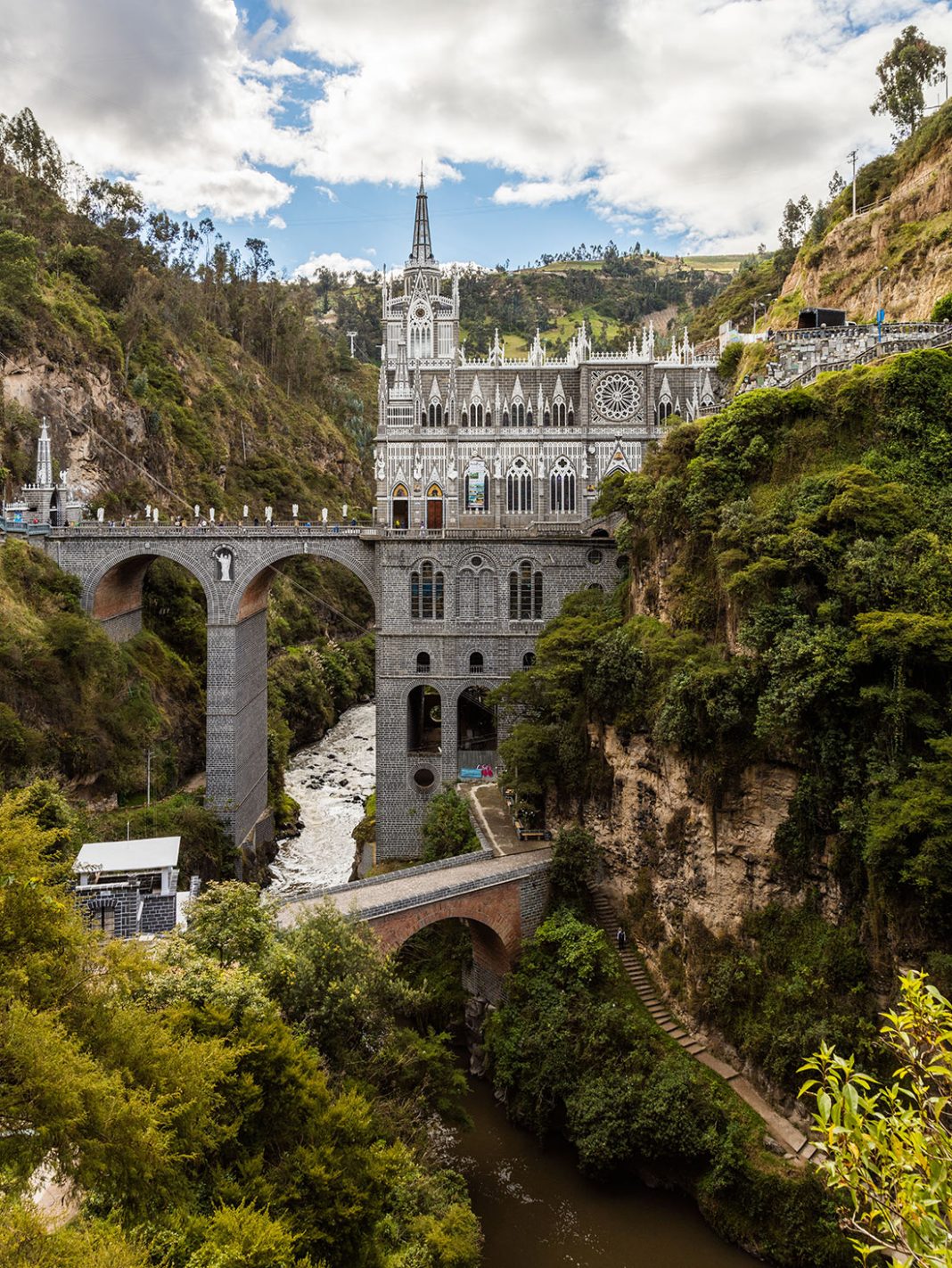 las-lajas-sanctuary-4-1068x1422