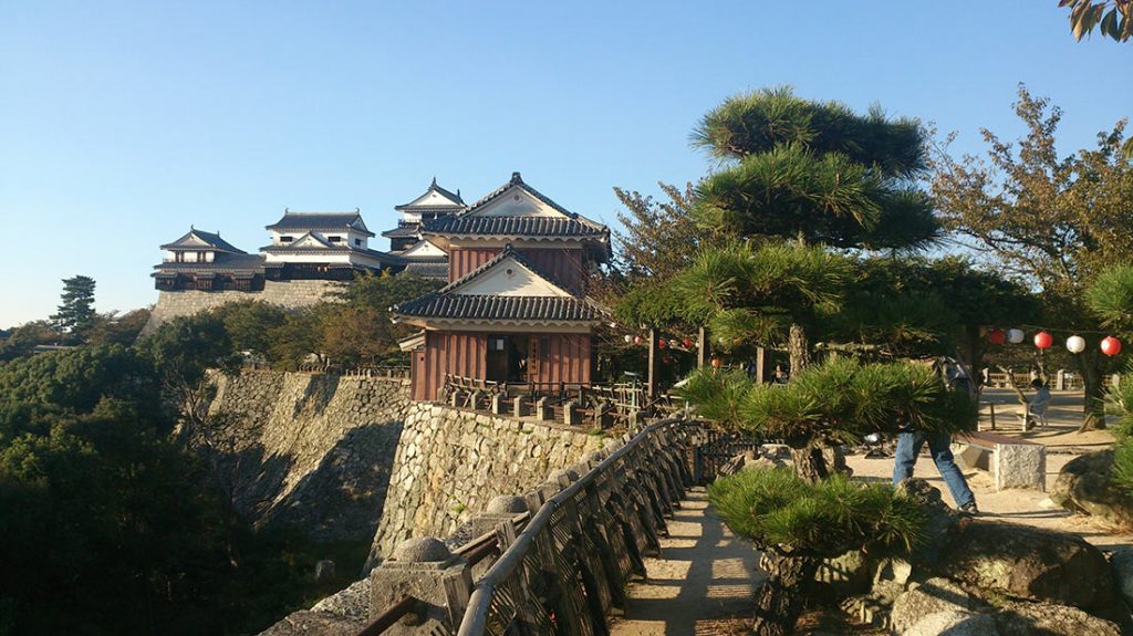 castles-of-japan-11-1-1024x575