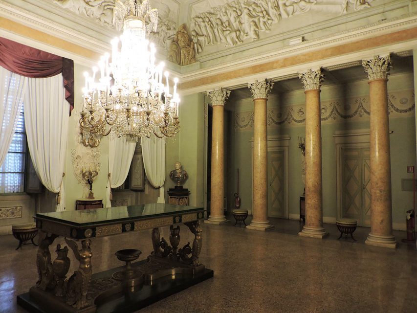 palaces-in-florence-2-2-853x640