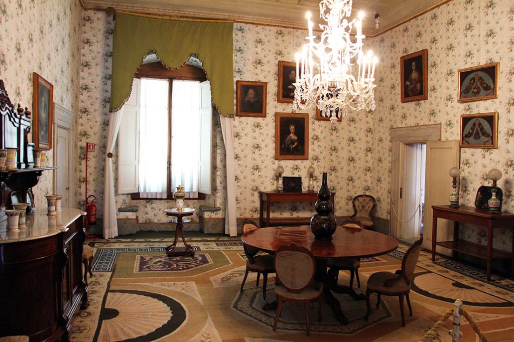 palaces-in-florence-8-3-1024x682