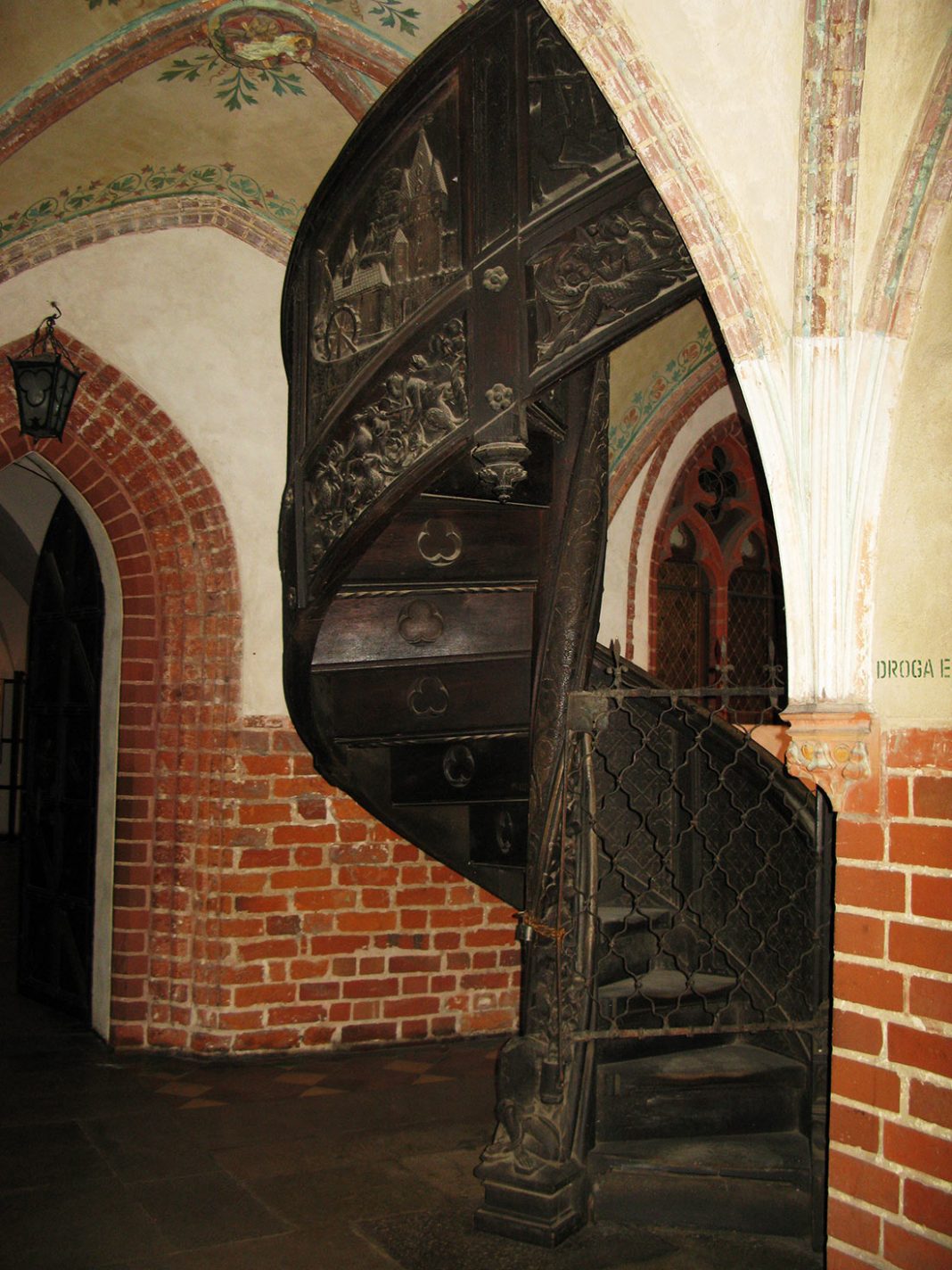 malbork-castle-10-1068x1424