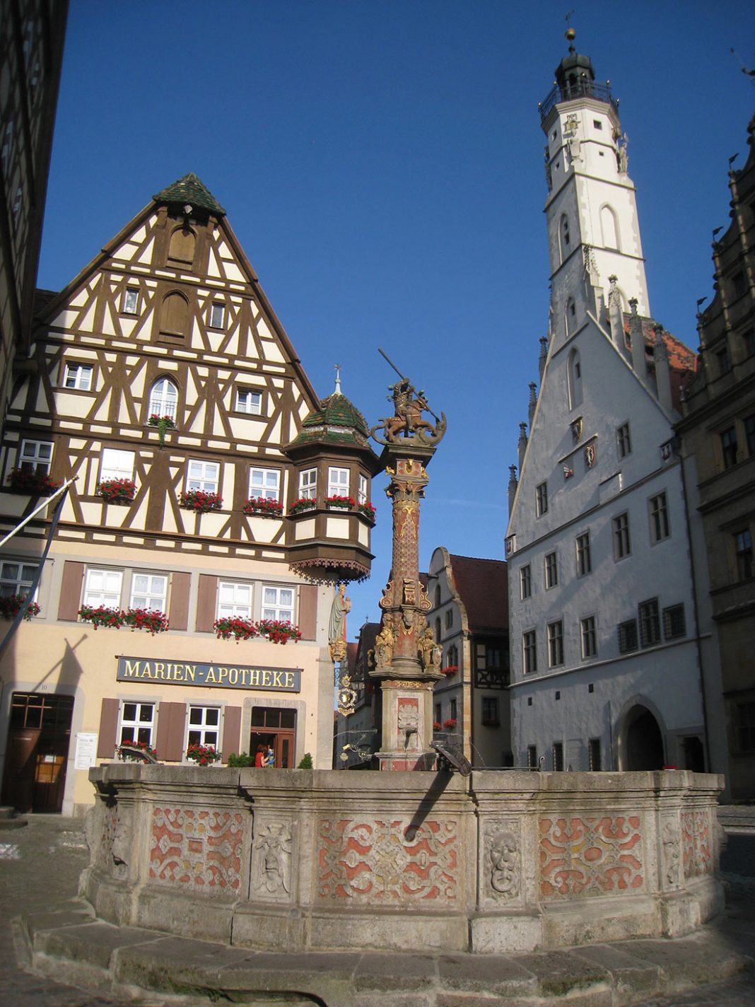rothenburg-ob-der-tauber-16-1068x1424