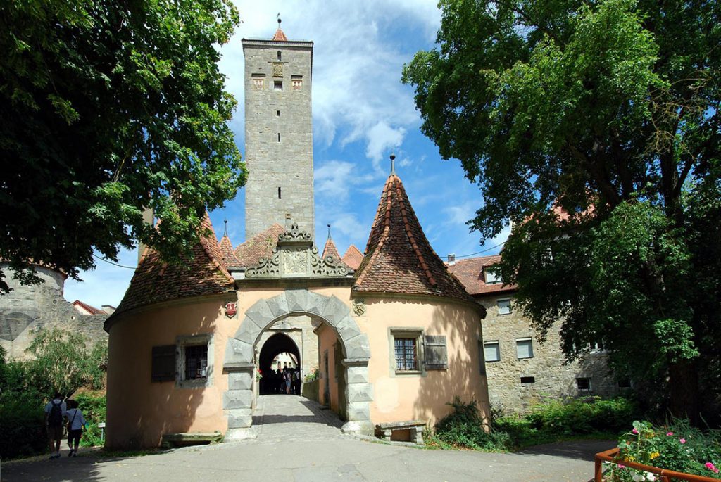 rothenburg-ob-der-tauber-23-1024x685