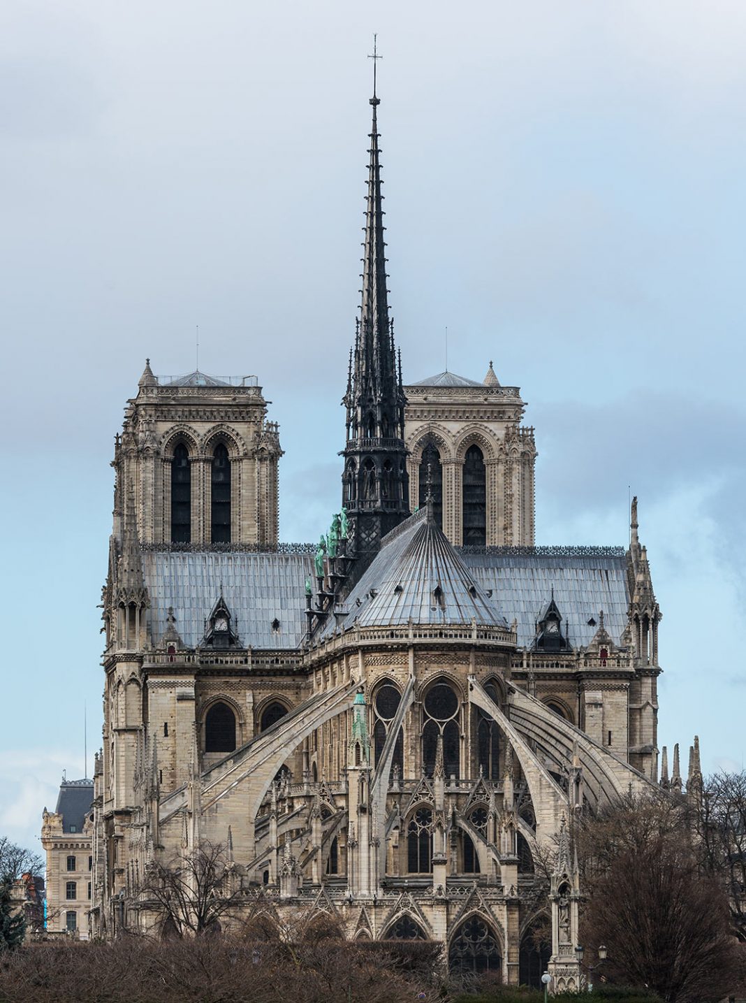 notre-dame-de-paris-4-1068x1435