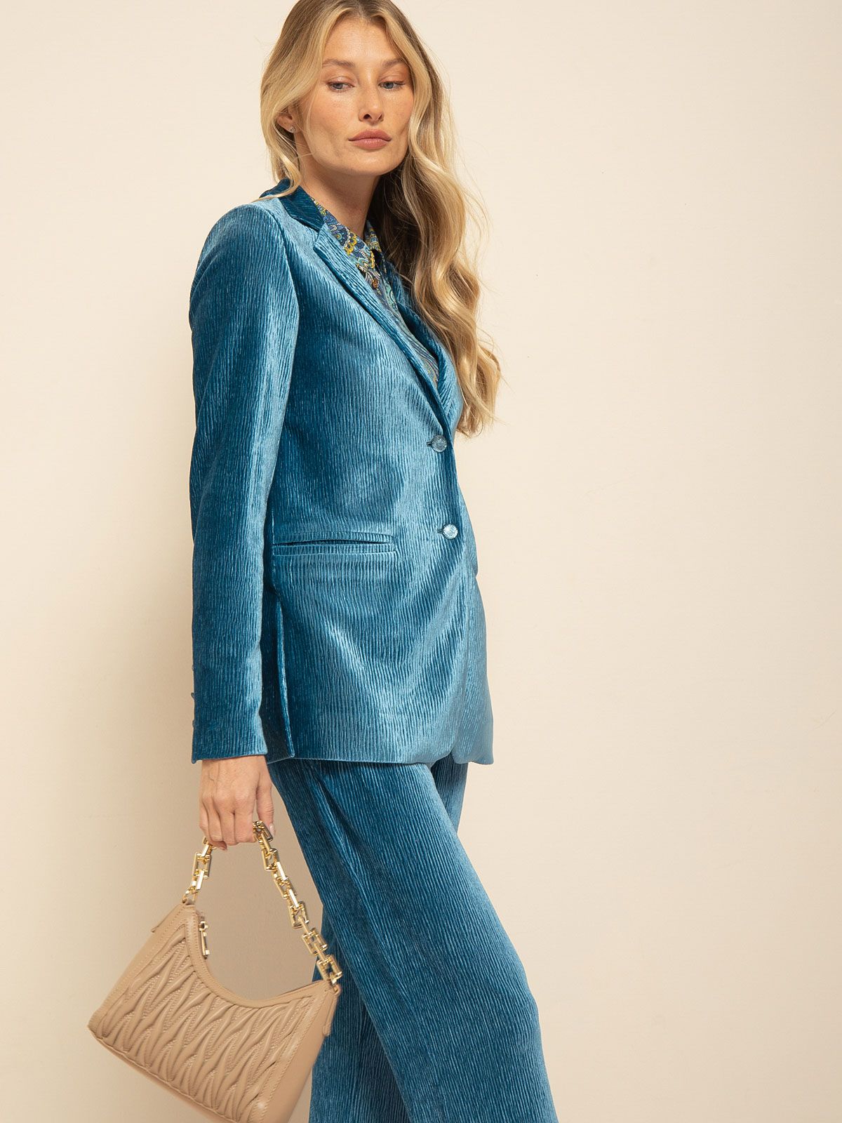 lupita-nyongo-glamour-woman-of-the-year-02